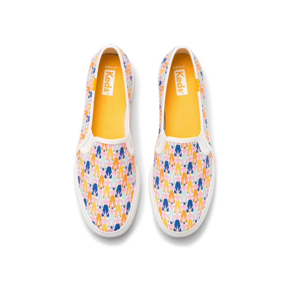 Keds Women's Double Decker Rainbow Woman By Elizabeth Olwen White Multi